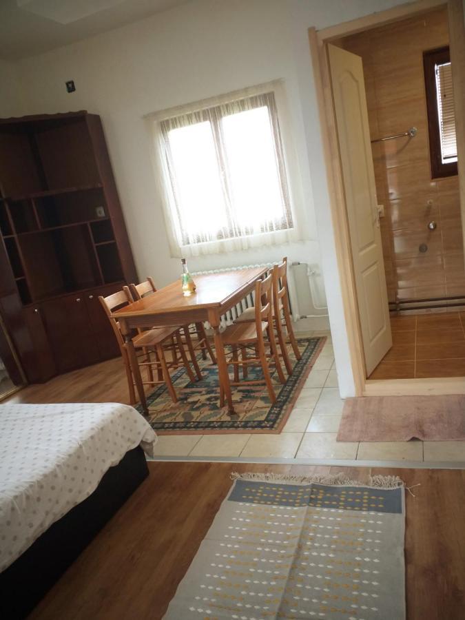 Apartman Milica Kremna Exteriör bild