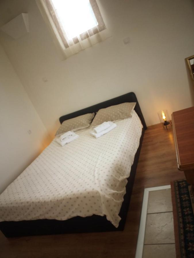 Apartman Milica Kremna Exteriör bild