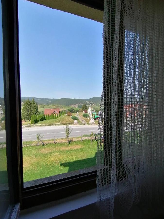 Apartman Milica Kremna Exteriör bild