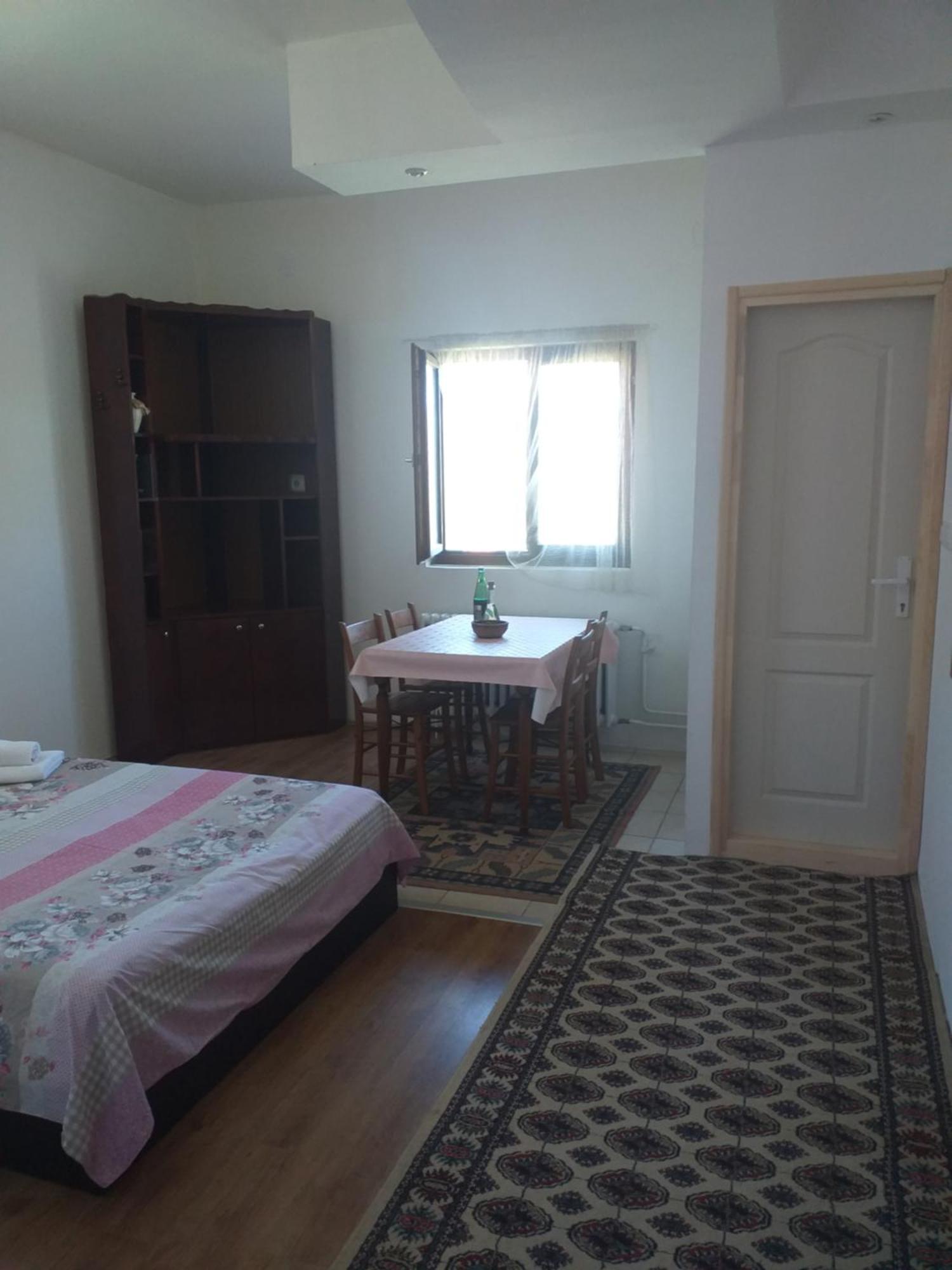 Apartman Milica Kremna Rum bild